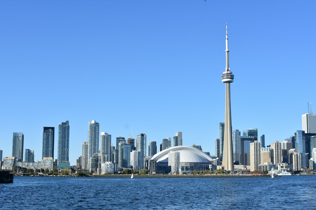Canada Visitor Visa Invitation Letter: Host and Applicant Checklist